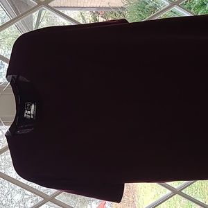 Deep burgundy t shirt